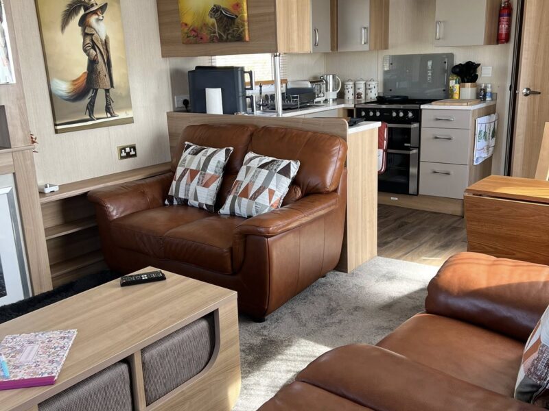 Maneight Luxury Lodges